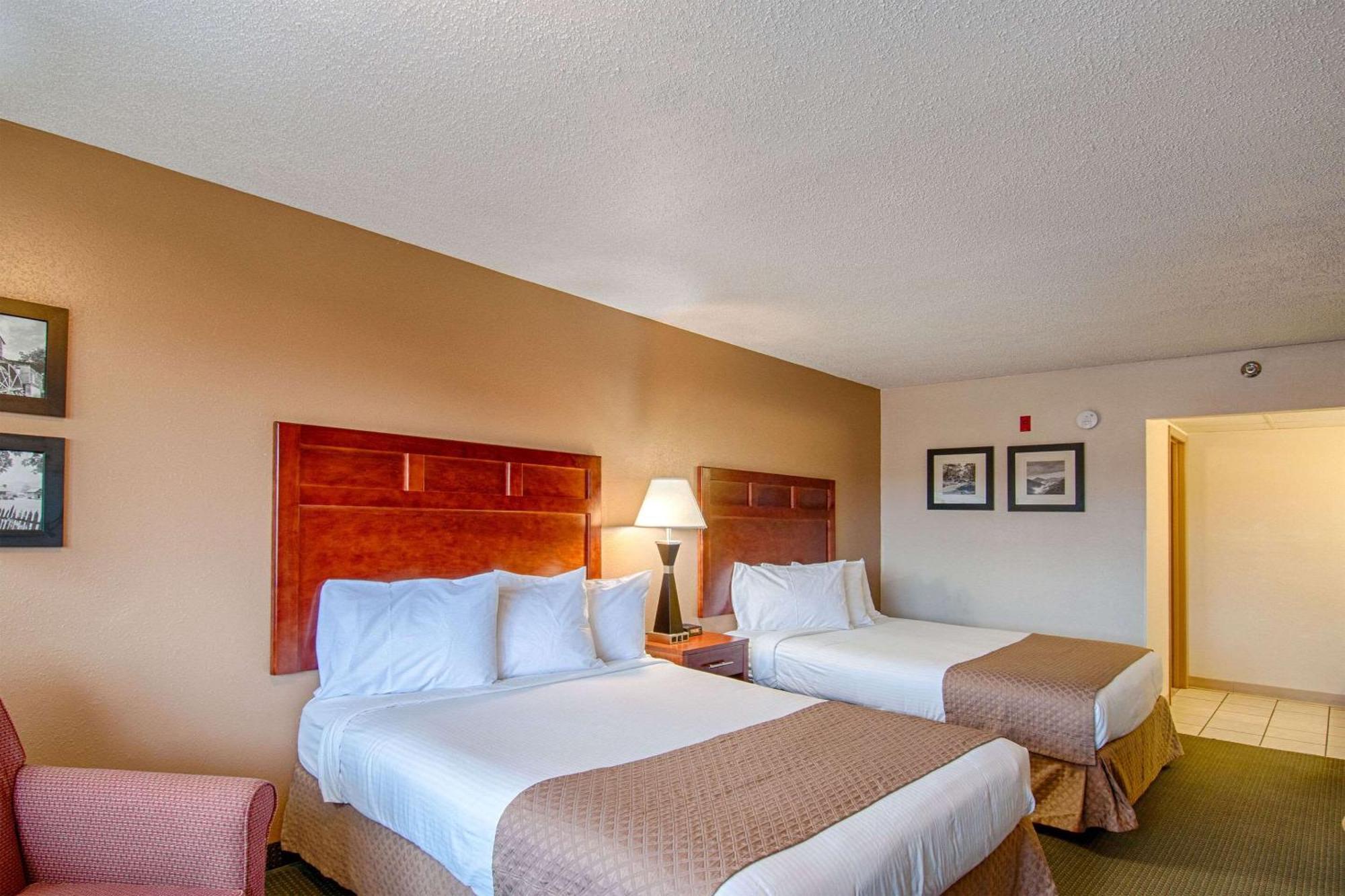 Park Tower Inn Pigeon Forge Kültér fotó